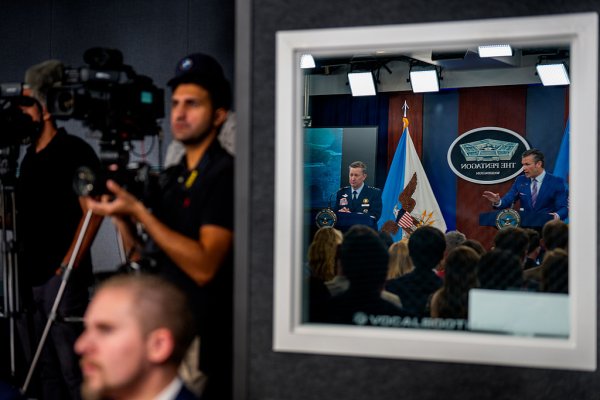 配资平台安全查询官网 美防长焦虑: 中方人员不再参与任何项目